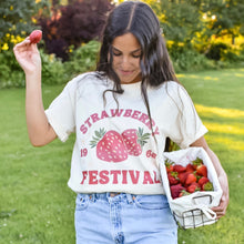 Load image into Gallery viewer, Vintage Strawberry Tee Beige
