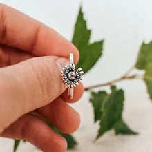 Load image into Gallery viewer, She Loves Me Sterling Silver Daisy Ring
